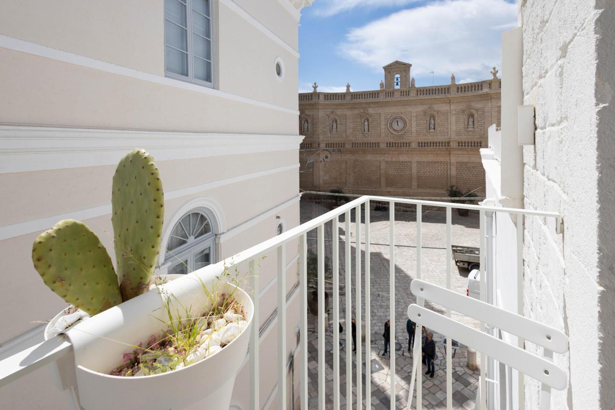 Wepuglia - Vista Cattedrale Hotell Monopoli Exteriör bild