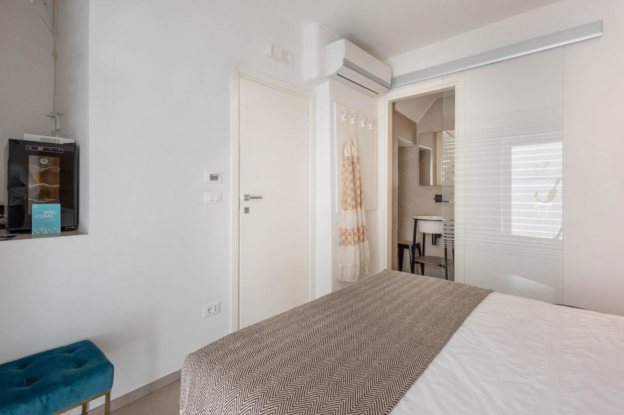Wepuglia - Vista Cattedrale Hotell Monopoli Exteriör bild